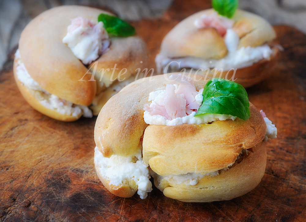 quick salty savarin rings