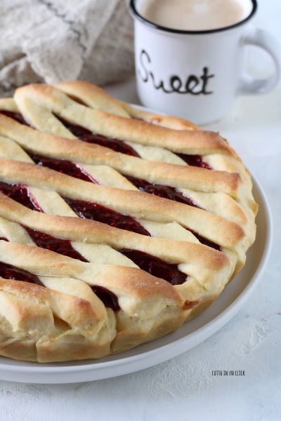 remove the tart from the oven and let it cool before serving