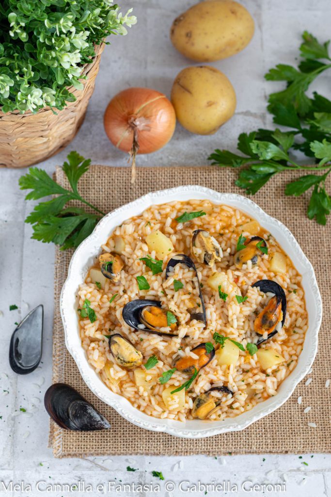 rice soup with potatoes and mussels easy recipe