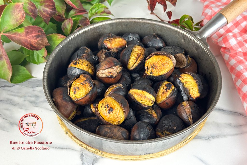 Recipe for roasted chestnuts that peel easily