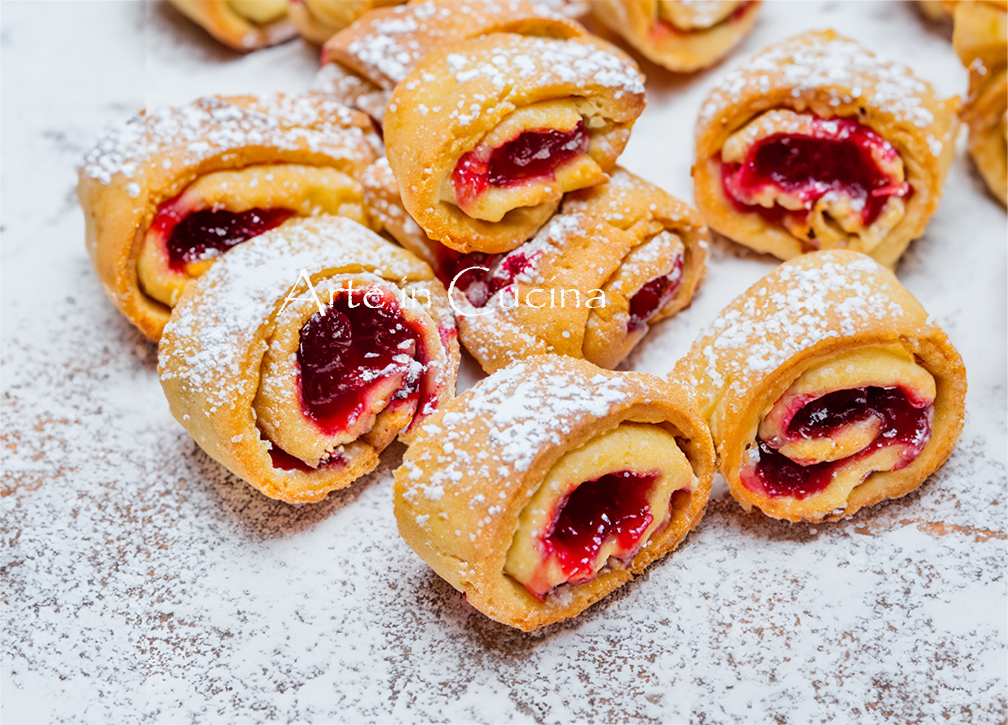 Rolled Cookies Filled with Jam