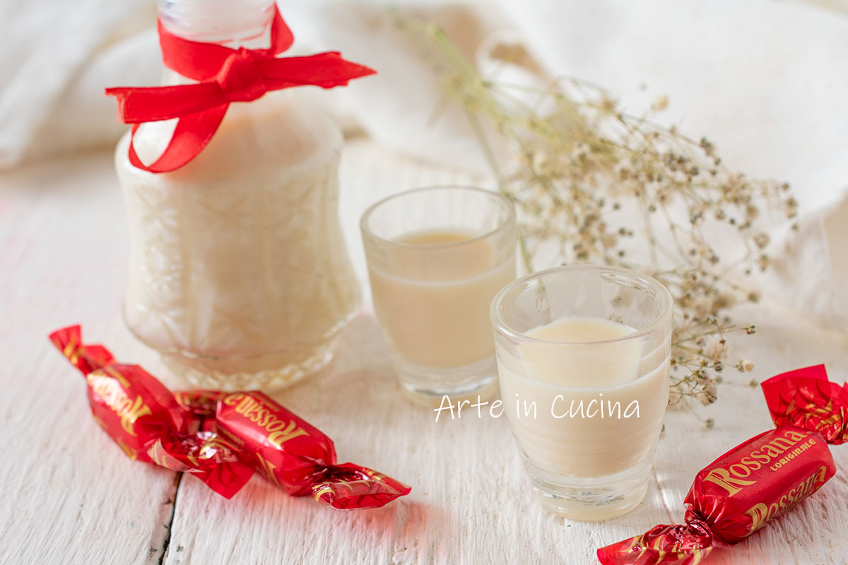 Rossana Liqueur with Candies