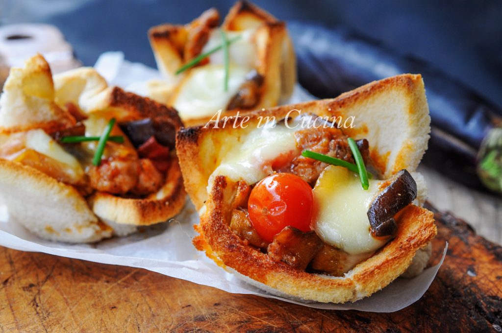 Sandwich bread baskets with eggplant and sausage vickyart art in the kitchen