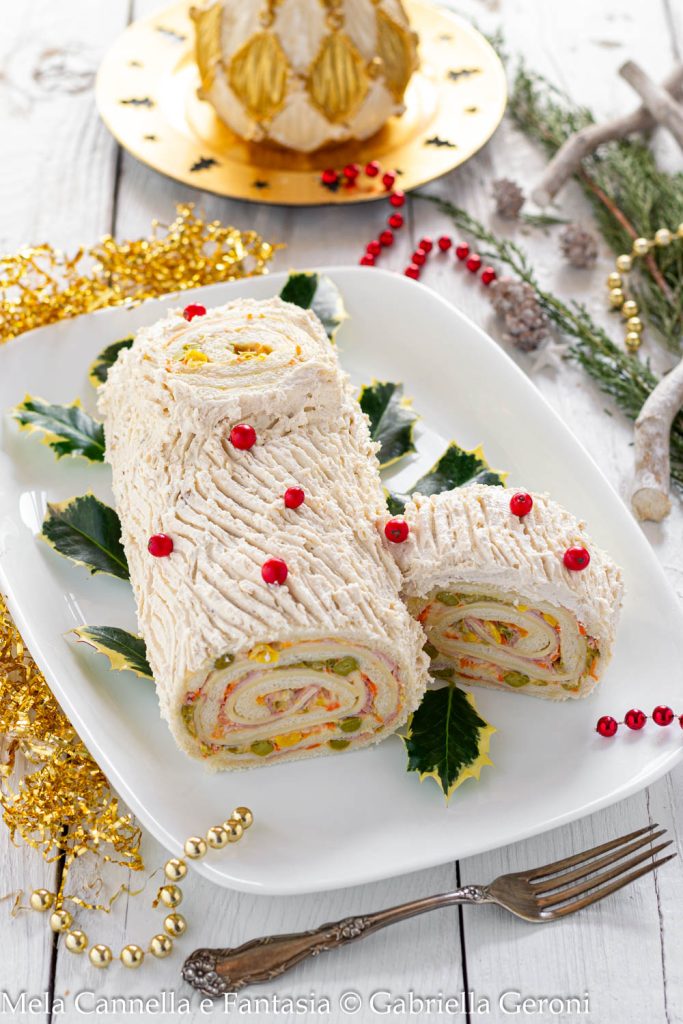 savory log with vegetable salad