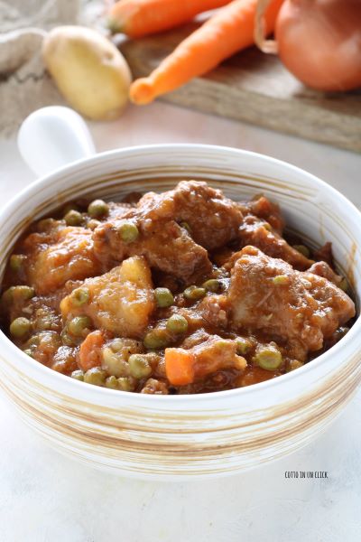 serve the stew hot with some slices of bread