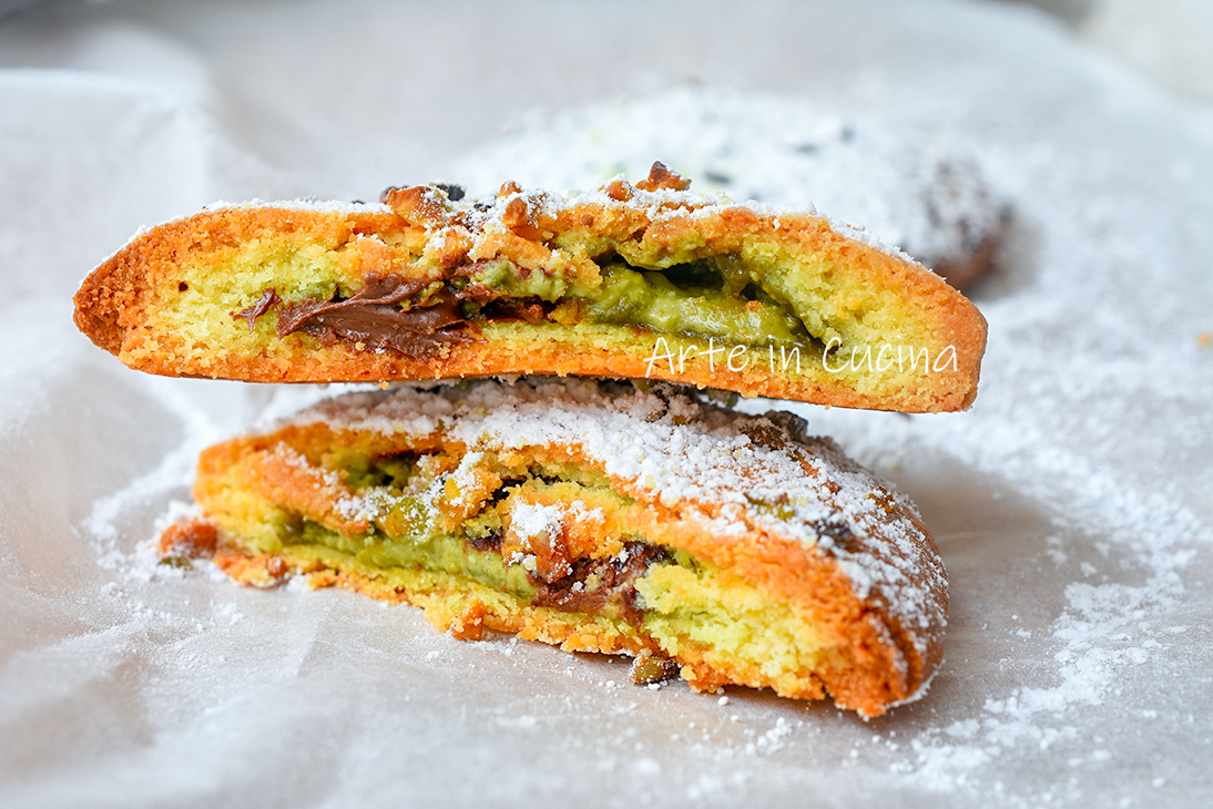 Shortbread with Pistachio and Nutella