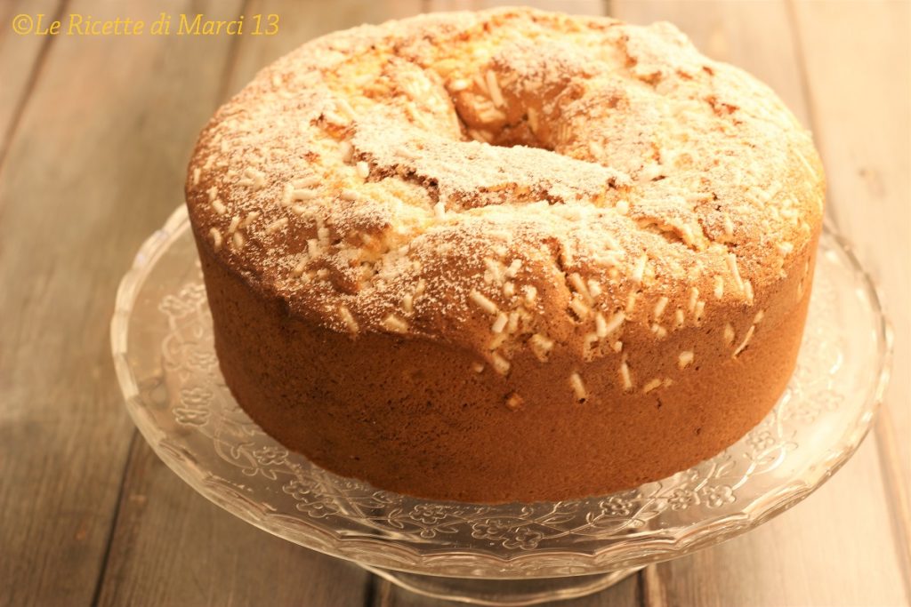 Very Tall Café-Style Bundt Cake