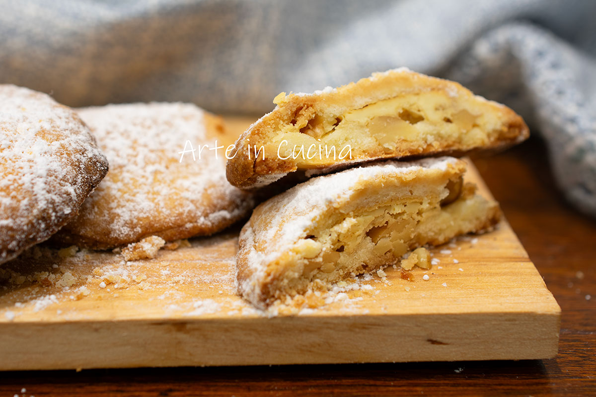 Walnut and White Chocolate Cookies