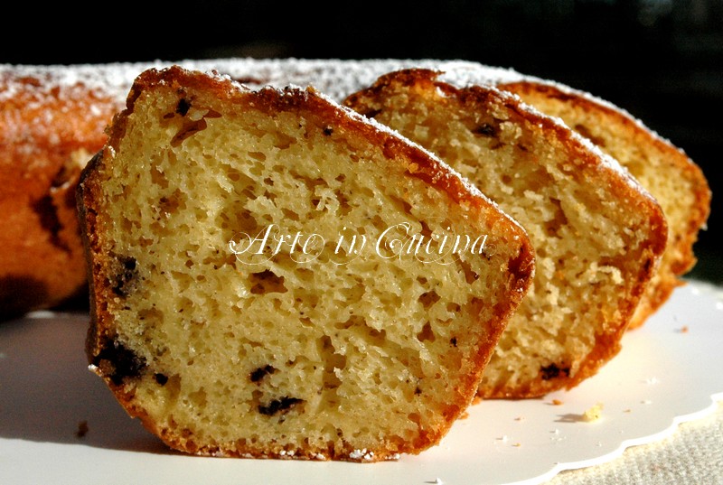 Yogurt Cake without Butter and Milk