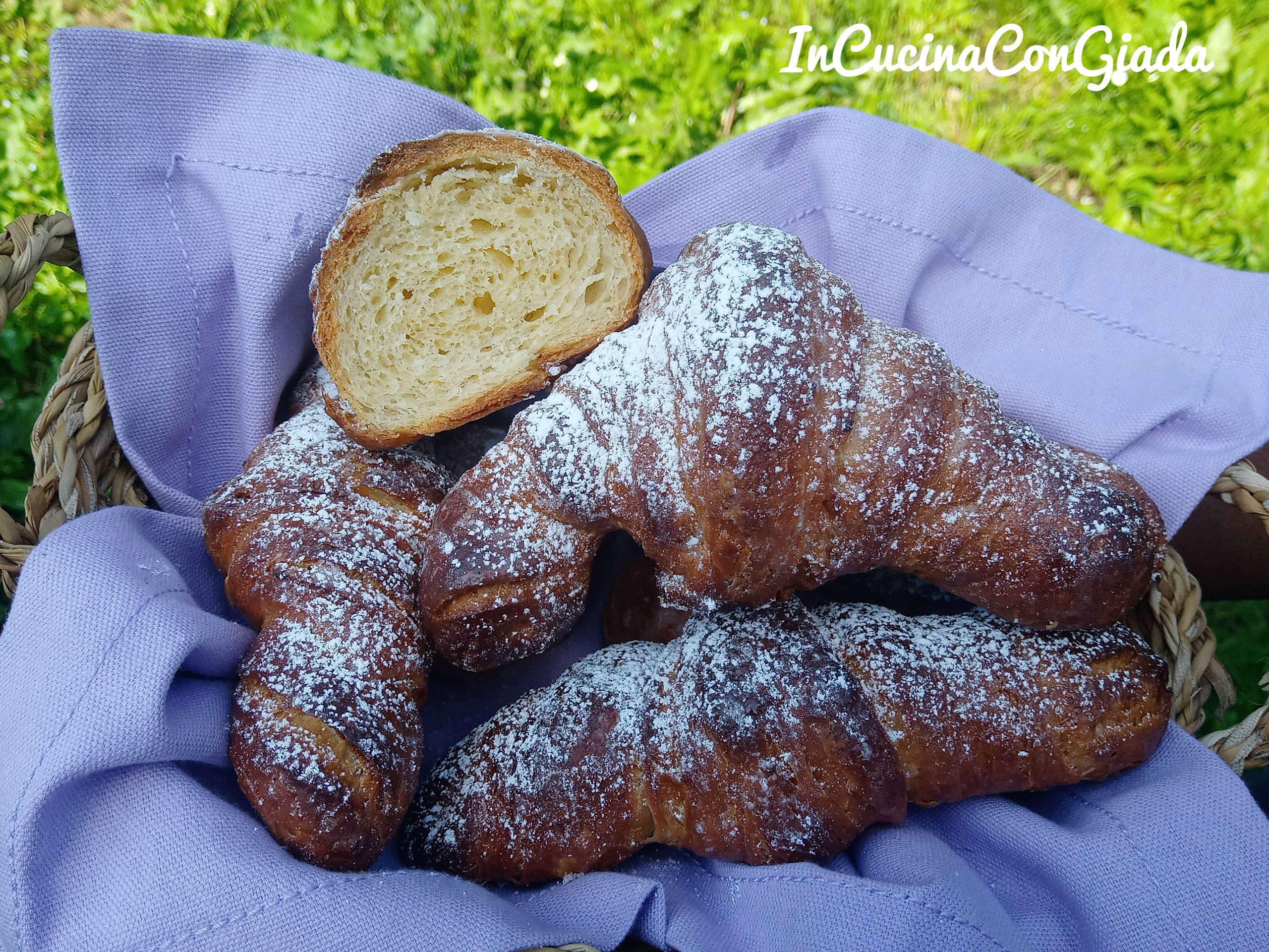 PUFF PASTRY CROISSANTS