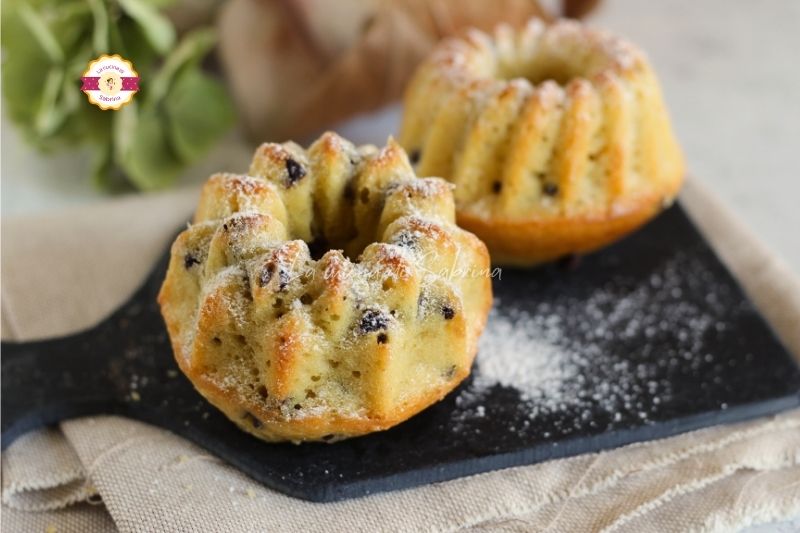 Mini Yogurt Bundt Cakes Without Butter