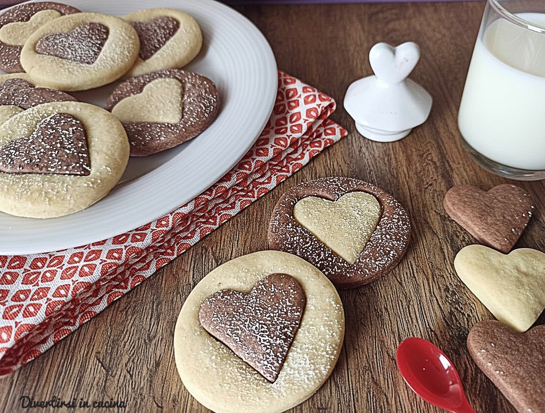 Cocoa Heart Interlocks