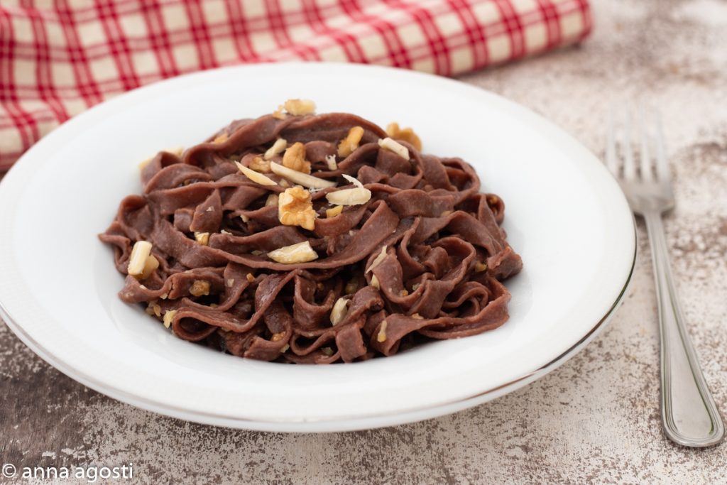 Cocoa Tagliatelle with Almonds and Walnuts