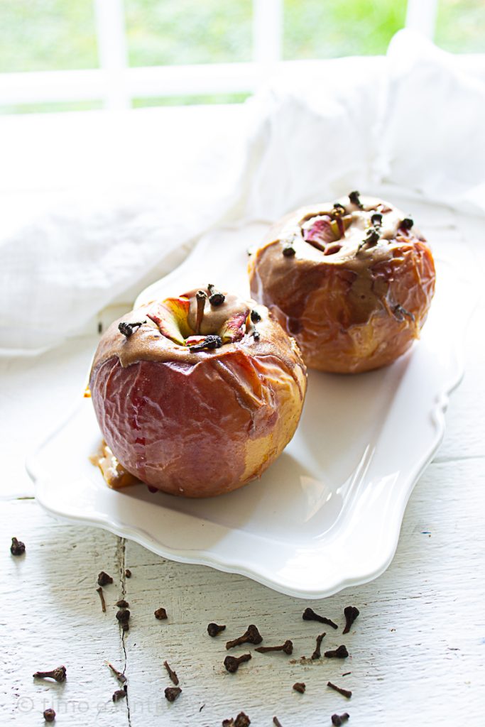 Cream Apples with Cinnamon Flowers (6)