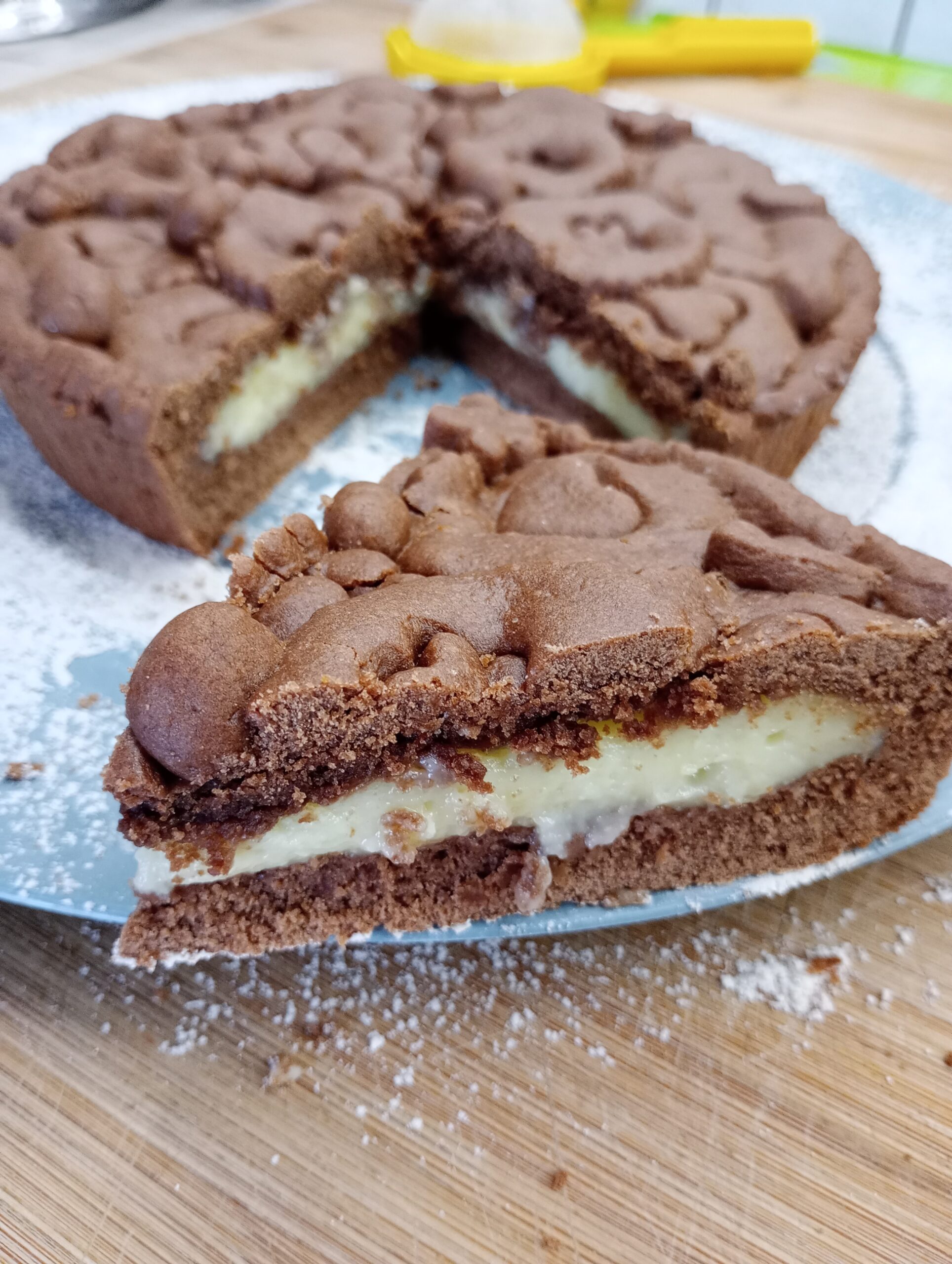 Cocoa Tart with Custard Cream
