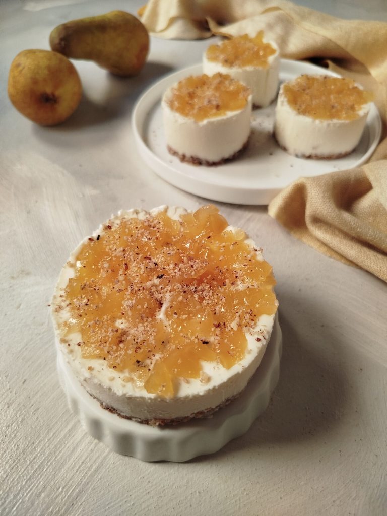 Ricotta and pear cupcakes