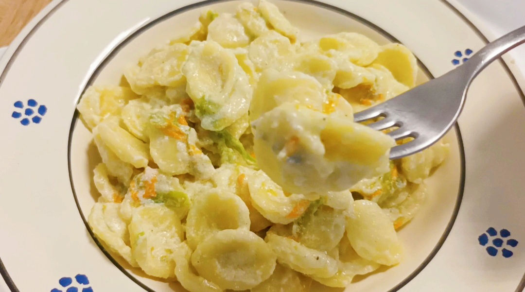 Orecchiette with Zucchini Flowers and Salted Ricotta Cream with Anchovies