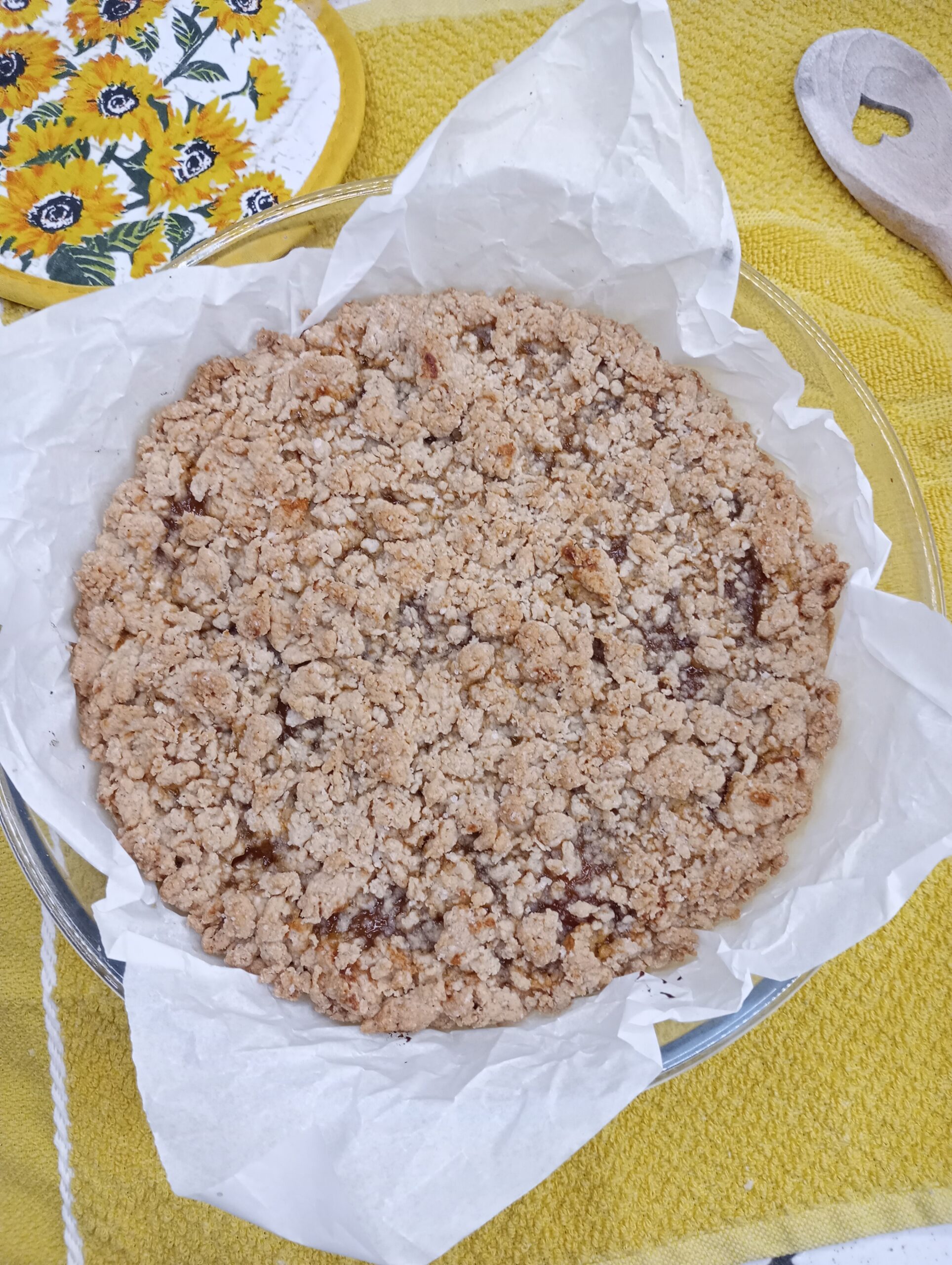 Peach Jam Crumble Cake