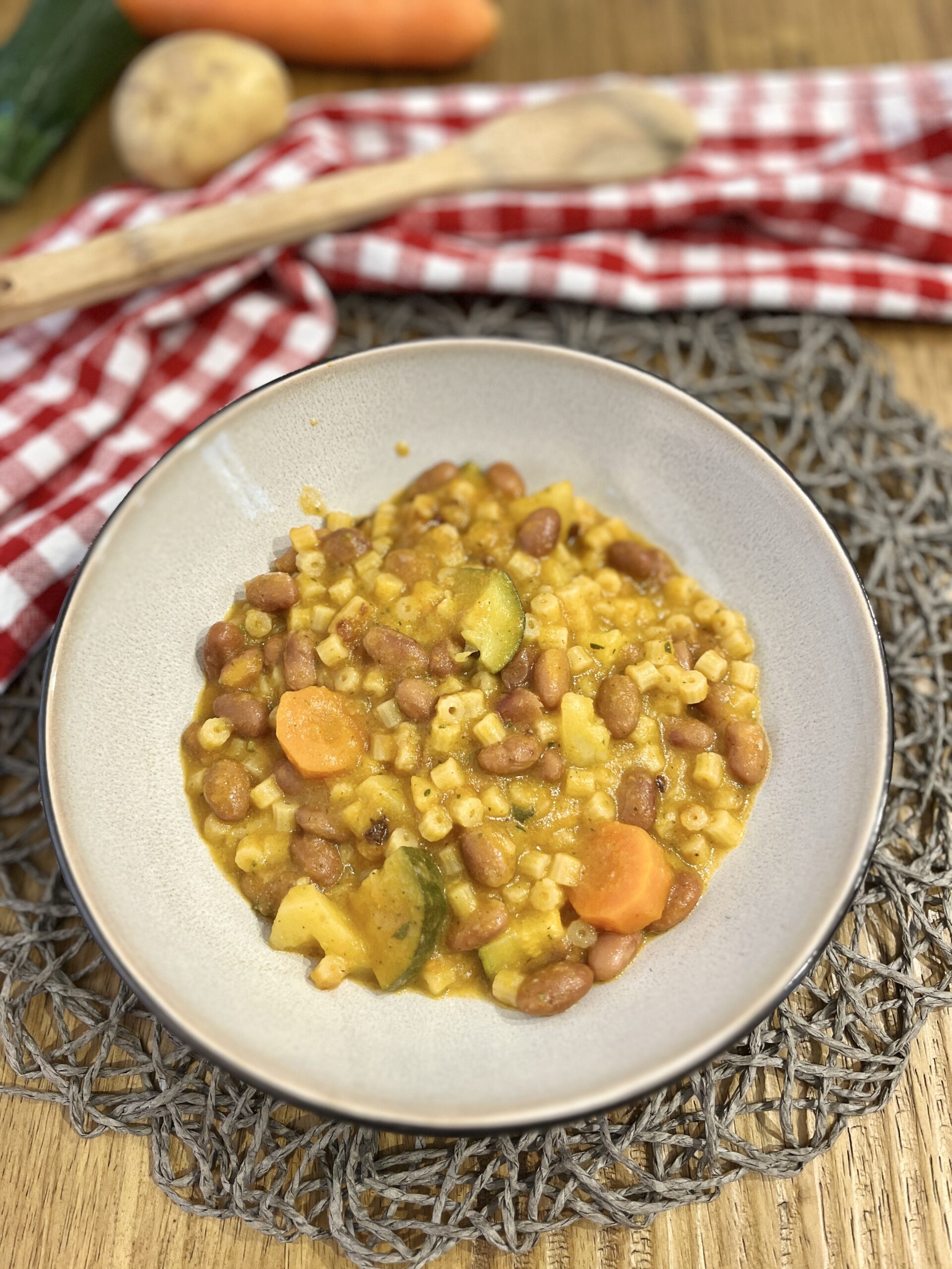 Minestrone with Kidney Beans