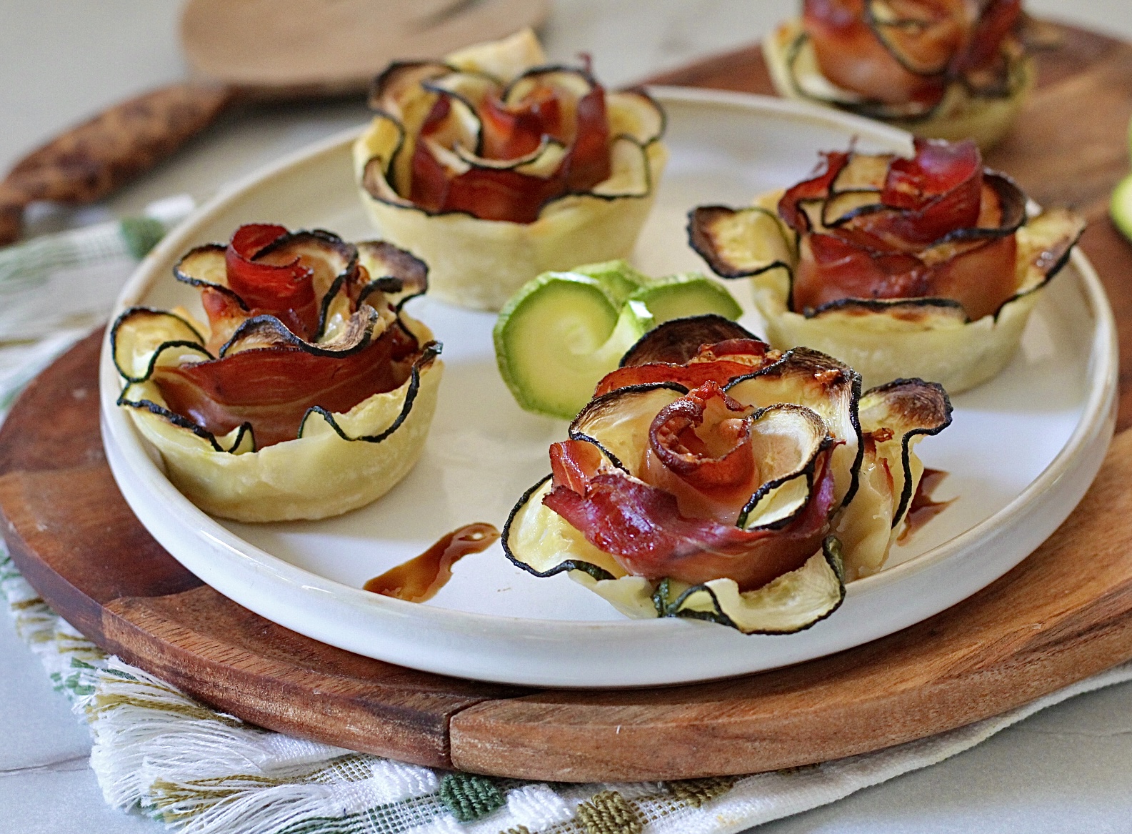 Puff Pastry Roses with Zucchini and Speck with Melting Heart.