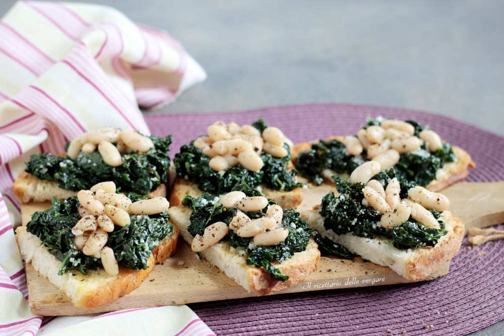 Toasted Bread with Black Kale and Beans