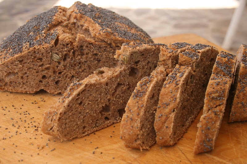 Whole Wheat Bread with Mixed Seeds
