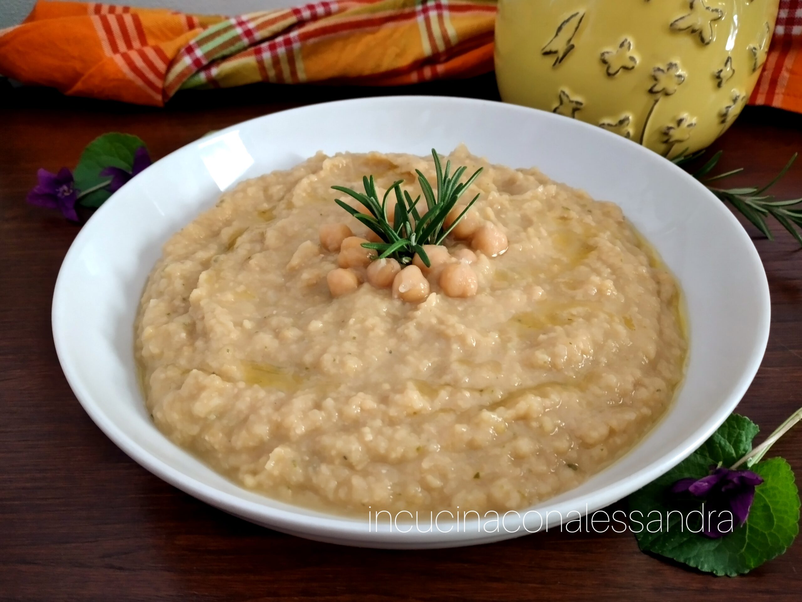 Simple Chickpea Hummus Recipe