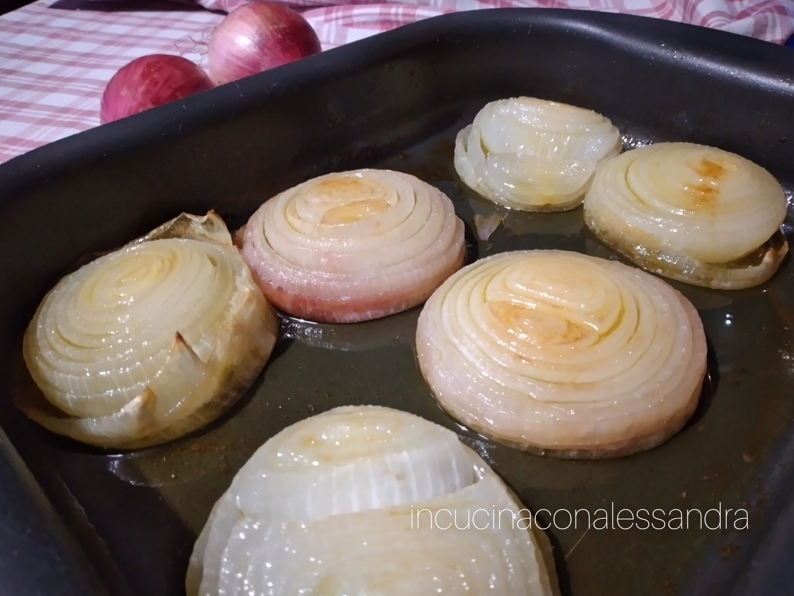 Sweet and Sour Baked Giarratana Onions