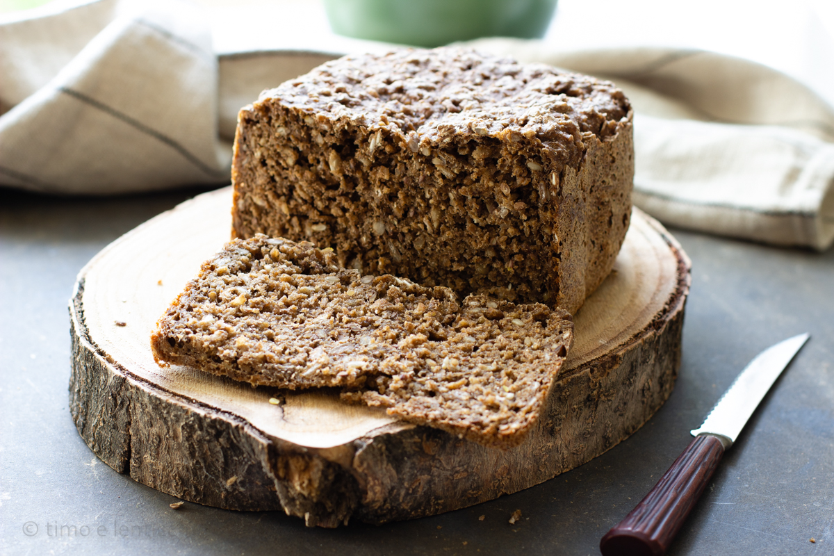KNÅDA Multigrain Bread with Bread Machine