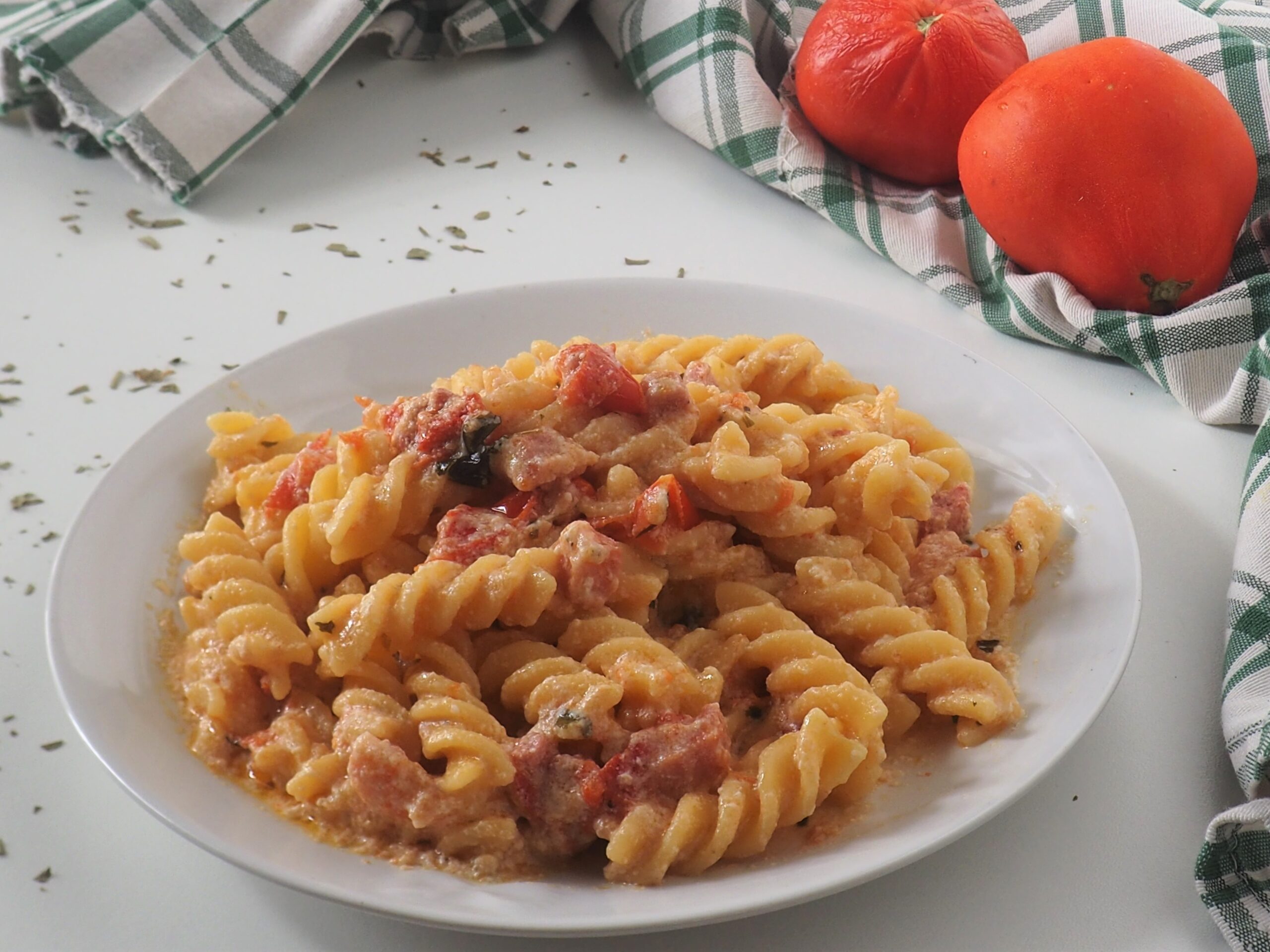 Fusilli with Cherry Tomatoes, Bacon, and Ricotta