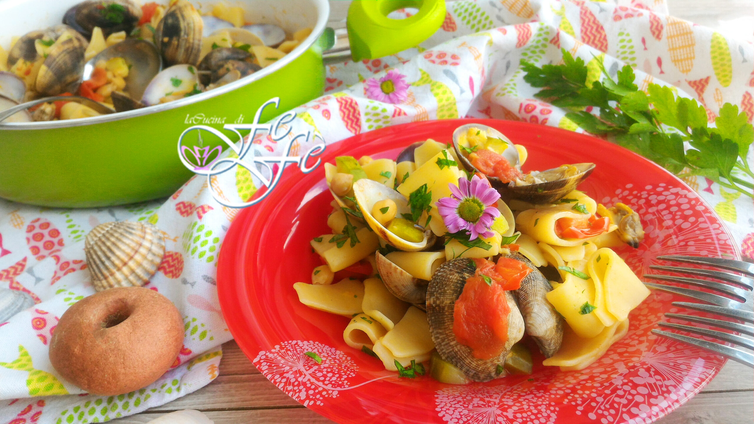 FORKS WITH CLAMS, ZUCCHINI, AND CHICKPEAS