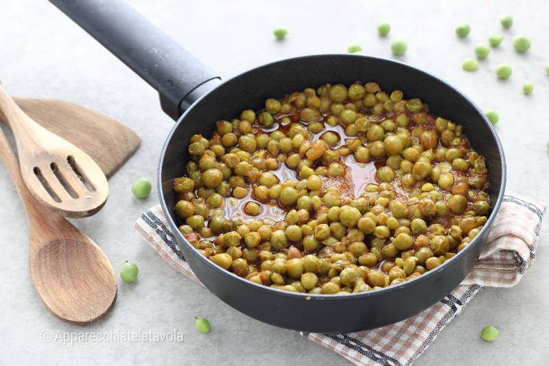 PAN-FRIED PEAS WITH TOMATO