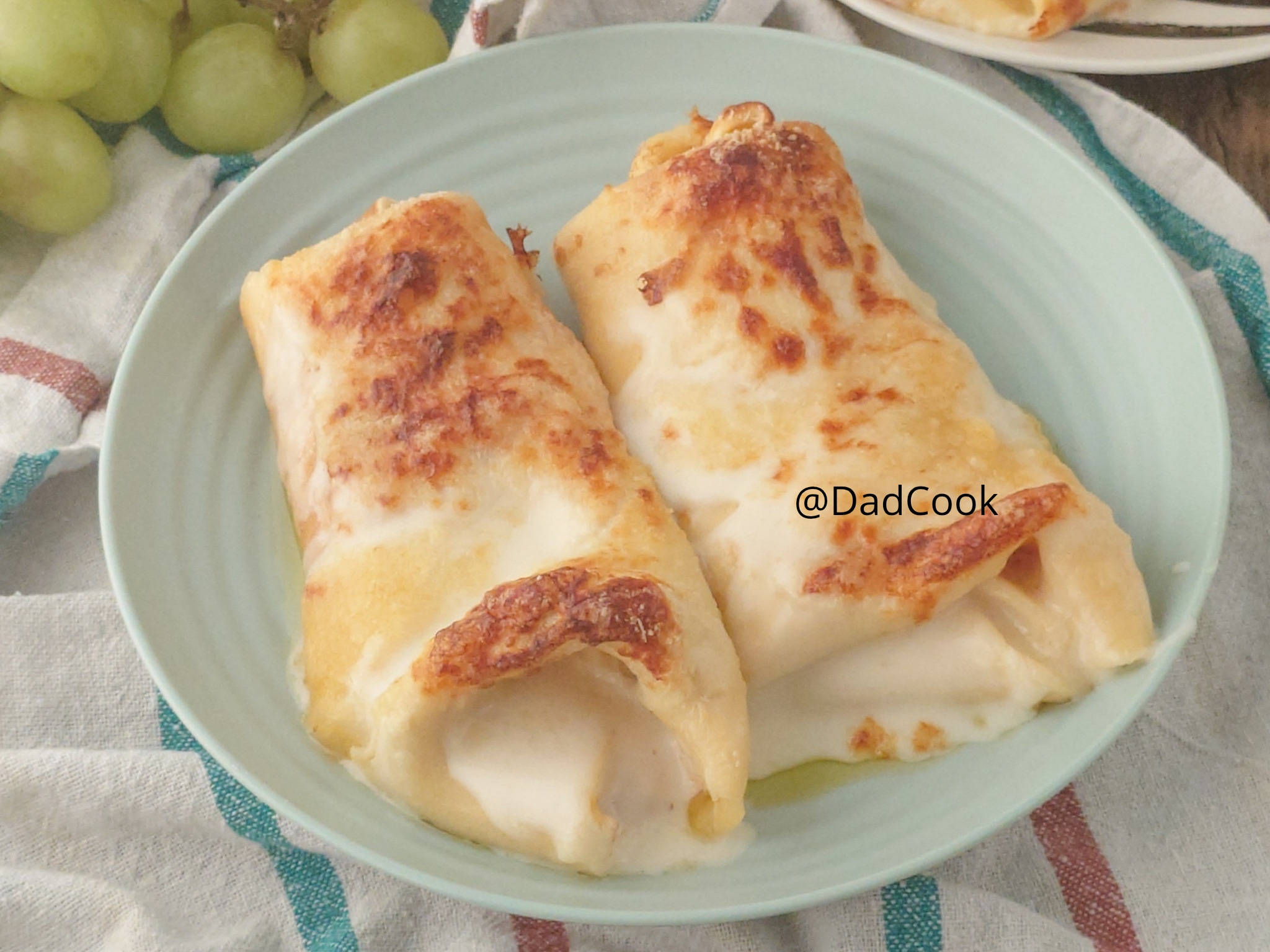Savory Crepes with Ham and Béchamel: The Original Air Fryer Recipe