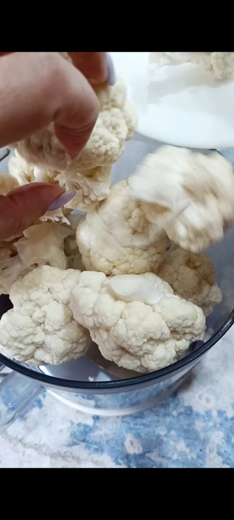Blend the cauliflower