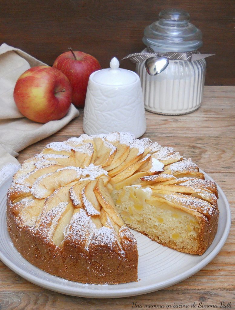 apple cake with dough by Iginio Massari vert