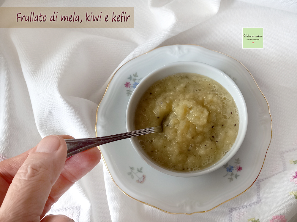 apple, kiwi, and kefir smoothie