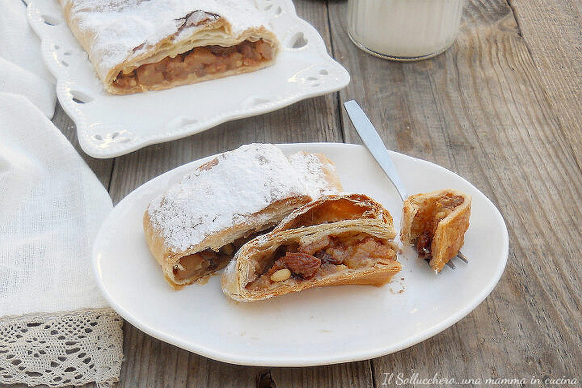 Apple Strudel with Puff Pastry