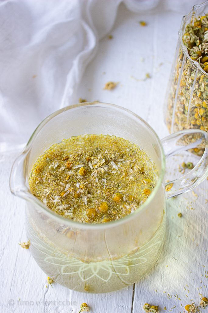 bicolor chamomile rusks