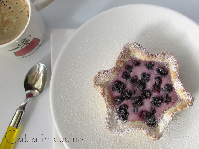 blackberry tartlets