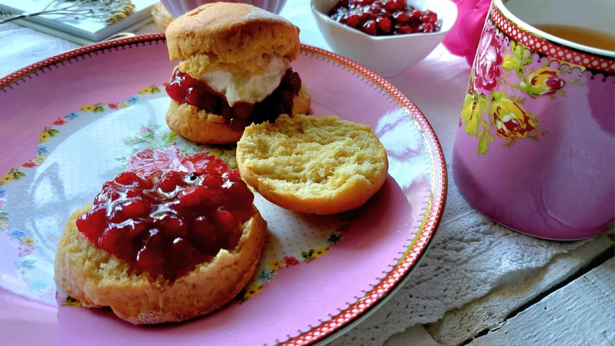 Scones with Jane Austen