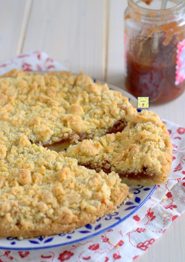 crumble cake with jam gp