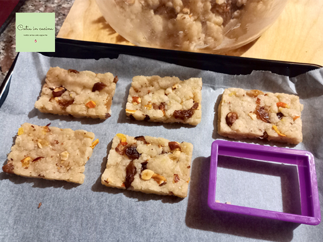 crumbly shortcrust bars step
