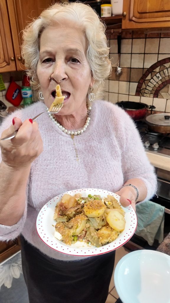 Baked Pasta with Artichokes and Sausage: The Clever Recipe "All Raw"