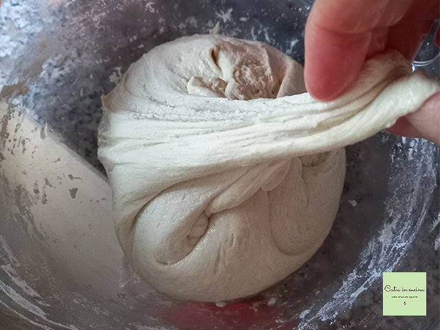 make folds in the bowl