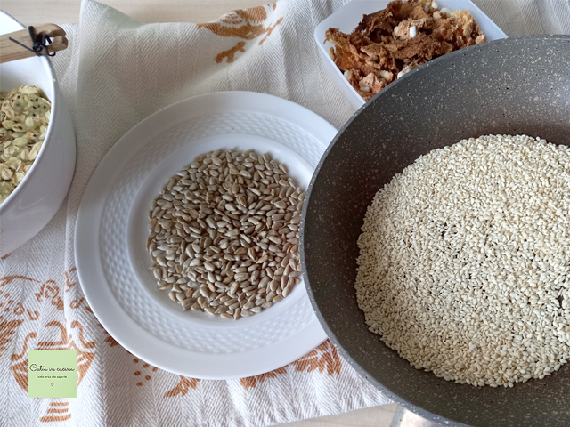 toasting sesame and sunflower (or pumpkin) seeds