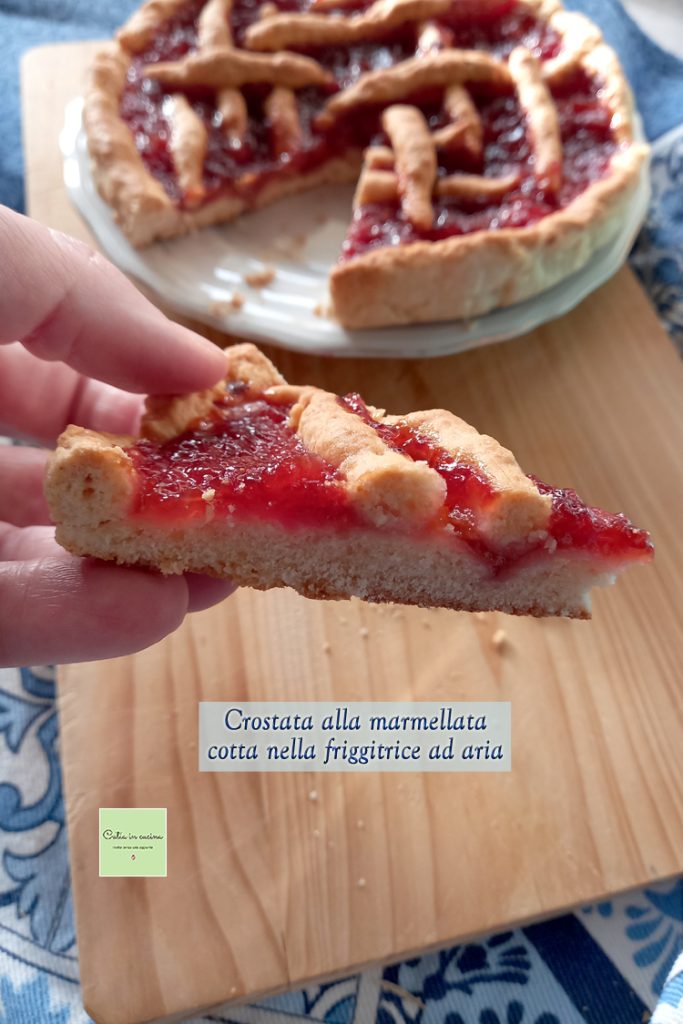 jam pie cooked in the air fryer