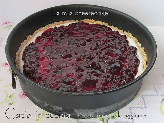 spread the jam on the cream