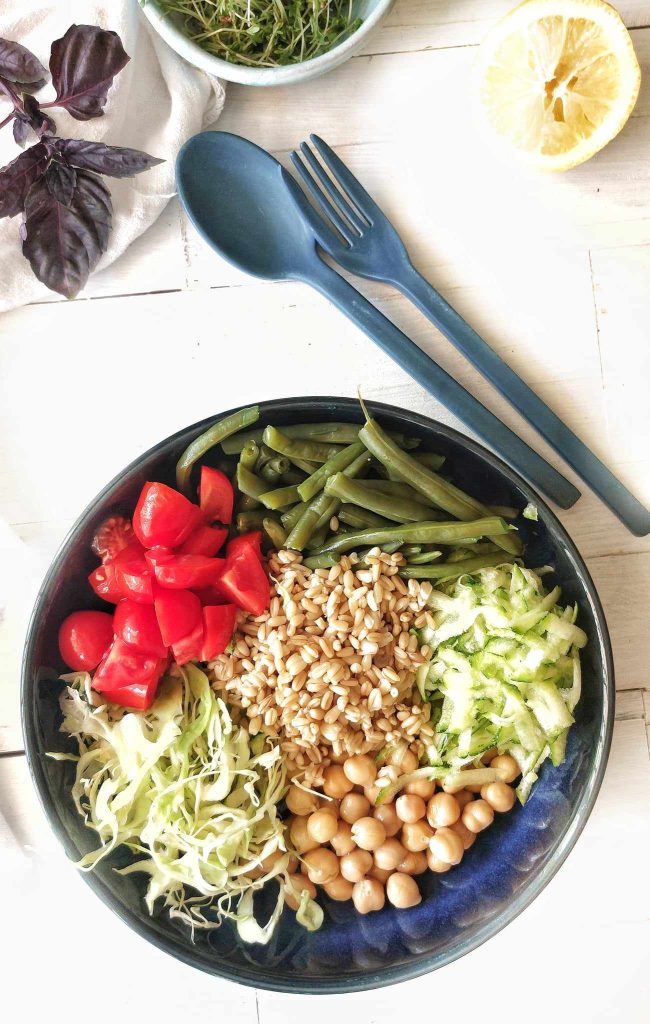 Oat, Chickpea, and Vegetable Salad