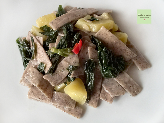 pizzoccheri with black kale and vegan potatoes