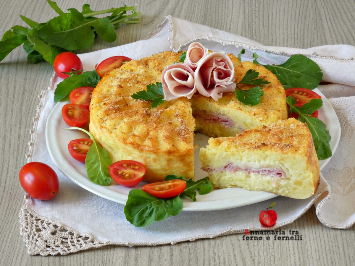 Potato Casserole with Ham and Mozzarella